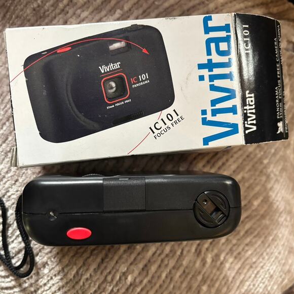 Vivitar IC101 Panorama 35mm Focus Free Point & Shoot Film Camera, NEW Open Box - Picture 2 of 7